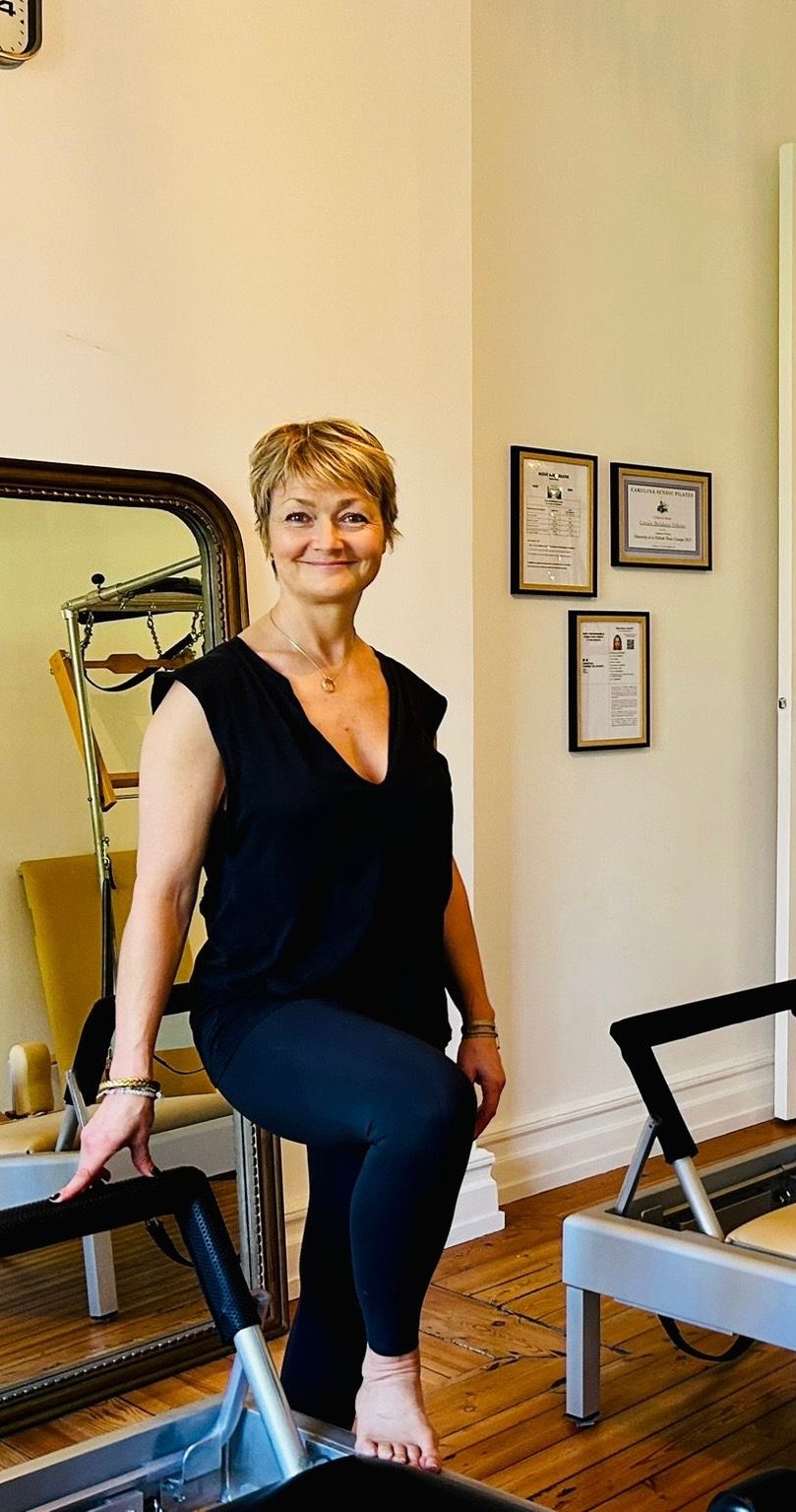 Coralie Delahaye, professeure de Pilates certifiée et fondatrice de Move and Breathe